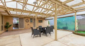 Woodgrove Penthouse - 36 min drive to MEL airport - Image 3