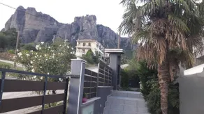 Vaso`s Garden Apartments - Image 5