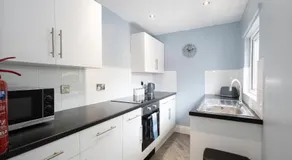 Modern Boutique Studios in Central Bolton Perfect for Contractors & Short Stays - Image 4