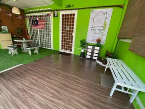 Tulip Hijau Homestay - Bukit Beruntung - 4Bedrooms - Image 5