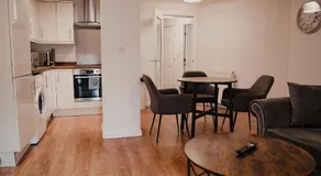 Royal Chambers Serviced Apartments - Image 2