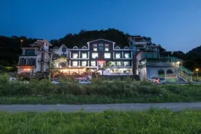 Chuncheon Gangchon Chocolate Spa Pension - Image 2