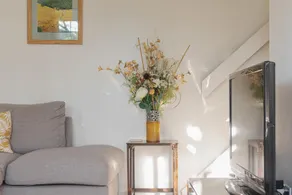 NEW Sleek & Spacious 1BD House with Garden Horsham - Image 4