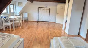 Triple room in a historic half-timbered house - Image 2