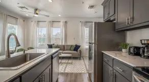 Serenity Studios - Near Med Center & Museum District - Image 3