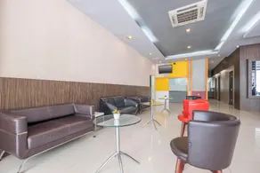 New Legend Hotel - Image 2