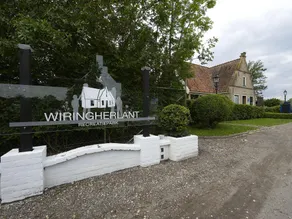 Villa in Netherlands with Hot Tub & Garden - Image 2