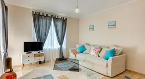 Venera & Anastasia Palace Apartments - Image 2