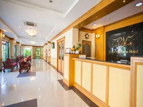 Royal Nakhara Hotel and Convention Centre - Image 4