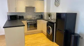 Moda Wigan - Stylish 2 Bed Apartment Central Wigan - Image 5