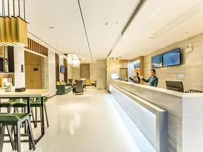 City Comfort Inn Hezhou Zhongshan Central Square - Image 4