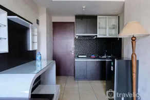 Cozy 2BR Tamansari Panoramic Apartment By Travelio - Image 4
