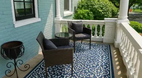 Suite 3 Eighteen - Image 4