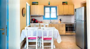 Amazing House in Chalki - Image 4