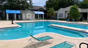 The Botanical Retreat, King Comfort & Poolside Peace - Image 4