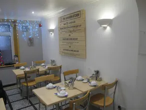 Alhambra Hotel - Image 5
