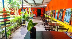 Proxima Estacion Hostel - Image 2