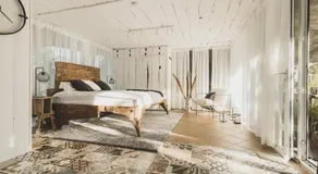 Your Private Retreat Island - Image 2