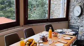 Παραδοσιακός Ξενώνας Βαμβακούς - Image 4