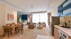 Al Mansour Suites Hotel - Image 4