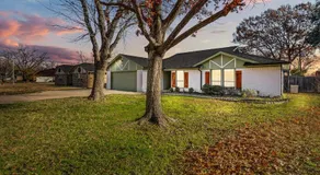 Golden DFW - Near Stadiums, Large Pool, Fire Pit - Image 5