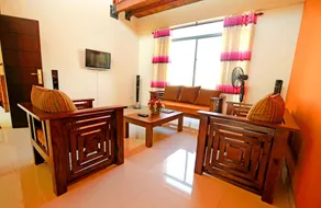 APL Apartments - Image 5