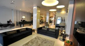 Hotel Bicentenario Suites & Spa - Image 3