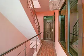 OYO 76432 Apsra Inn - Image 3