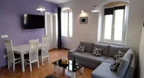 Garden Apartment - Image 2