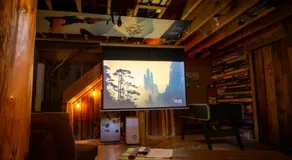 Boutique Adirondack Hostel - Image 3