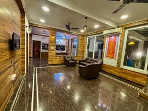 Waters Edge Resort - Villa With Private Pool - Image 5