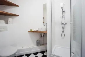 Kiez Hostel - Image 2