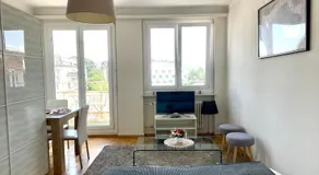 Beautiful studio 2 minutes from Lausanne Train Station - Image 2