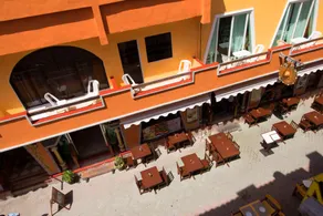 Hotel Bucaneros - Image 3