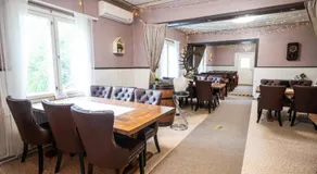 Arctic Guesthouse & Igloos - Image 3