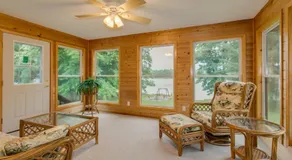 Lakefront Home, lake views, Casual Elegance, Scrapbooking! - Image 2