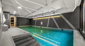 Exclusive Stays - Wrap - Image 3