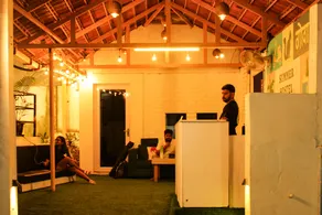 Summer Hostel - Image 3