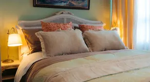 No 50 Chapel Street Townhouse - Image 2