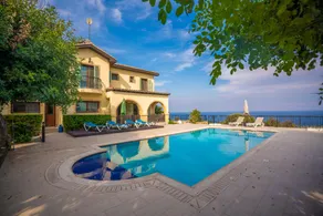 Villa Toscana Private Pool and Sea View - Image 3
