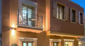 Candia Suites & Rooms - Image 2