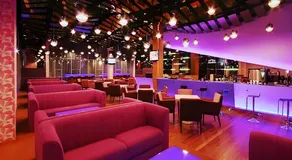 Courtyard Hotel 1Borneo - Image 3