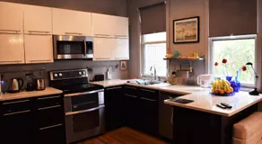 Private Rooms, Shared Bath in a Private Home Minutes From Logan Airport - Image 3