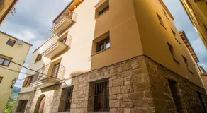 Cal Negret Rural Apartments - Image 4
