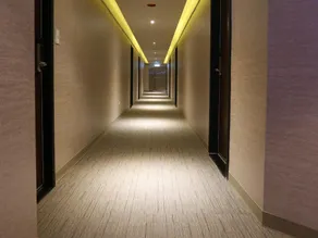 Central Hotel - Image 3