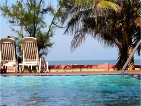 Topaz Beach Hotel - Image 3