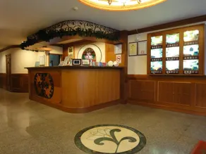 Hua Yue Hotel - Image 3