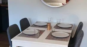 2 pièces équipé avec parking privé - Image 4