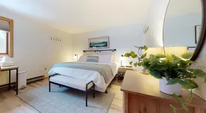 White Mountain Chalet - Image 2