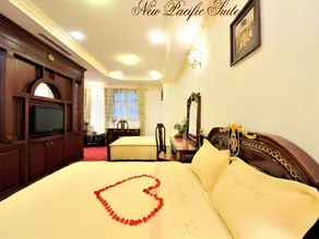 New Pacific Hotel - Image 2